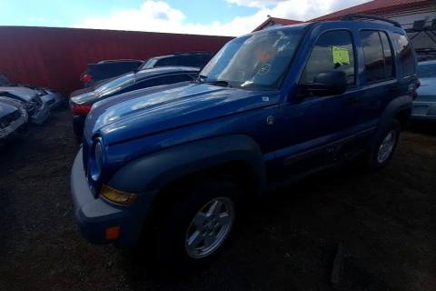 Photo of 2005 Jeep Liberty