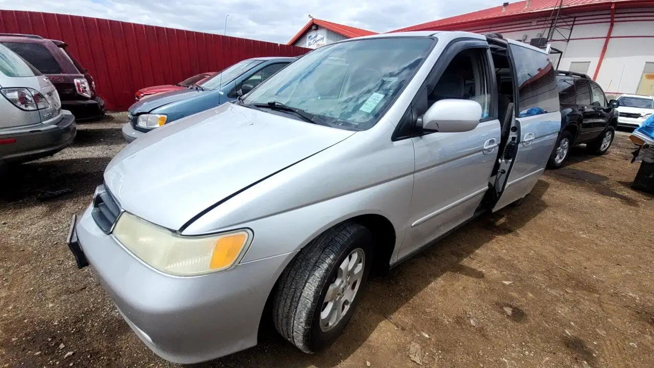 Photo of 2004 Honda Odyssey