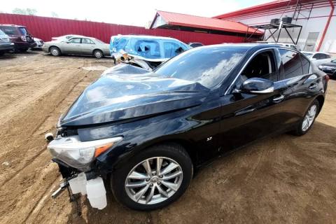 Photo of 2014 Infiniti Q50