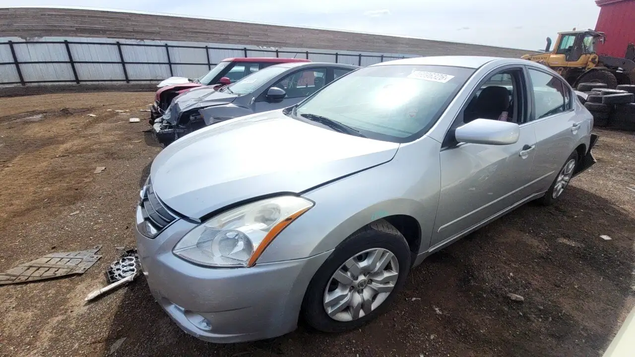 Photo of 2010 Nissan Altima