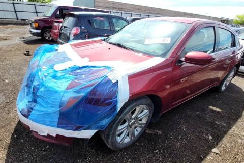 Photo of 2013 Chrysler 200