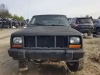 Photo of 2001 Jeep Cherokee