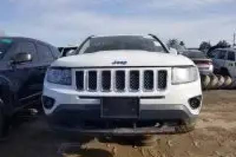 Photo of 2015 Jeep Compass