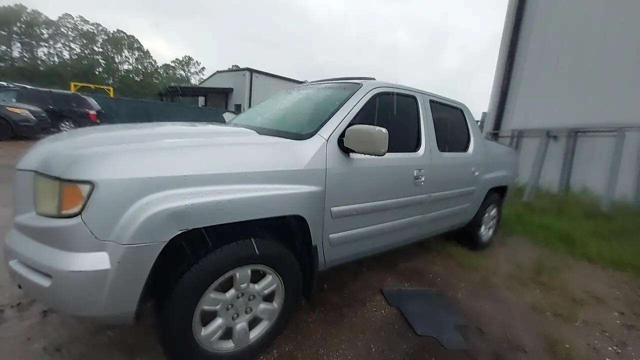 Photo of 2006 Honda Ridgeline