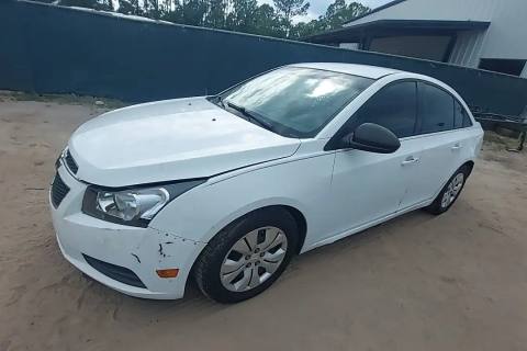 Photo of 2013 Chevrolet Cruze