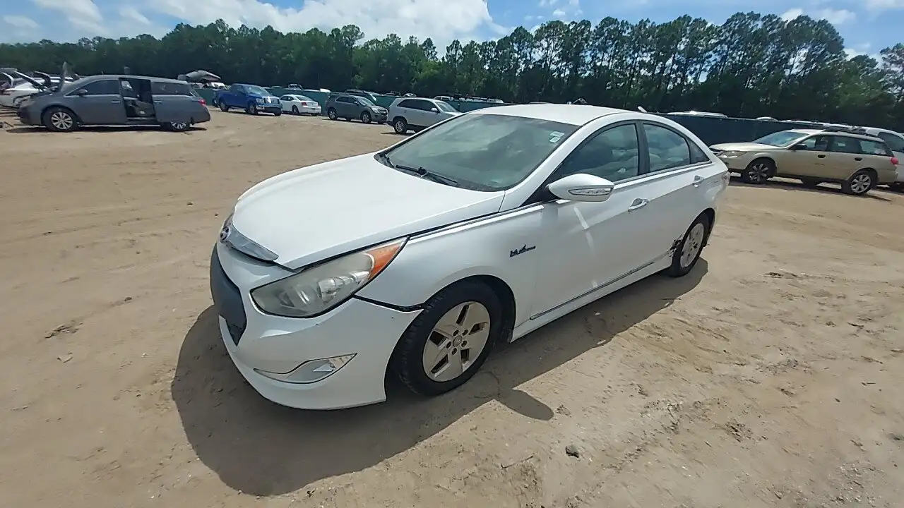 Photo of 2012 Hyundai Sonata