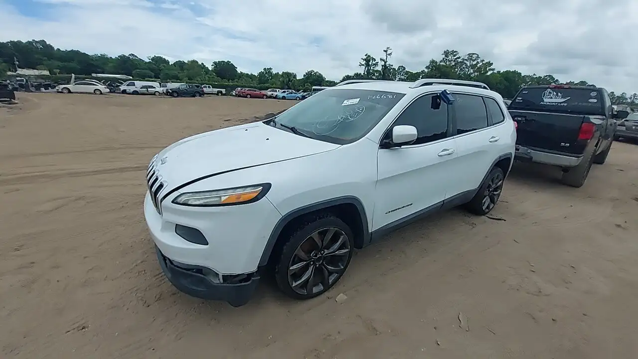 Photo of 2014 Jeep Cherokee
