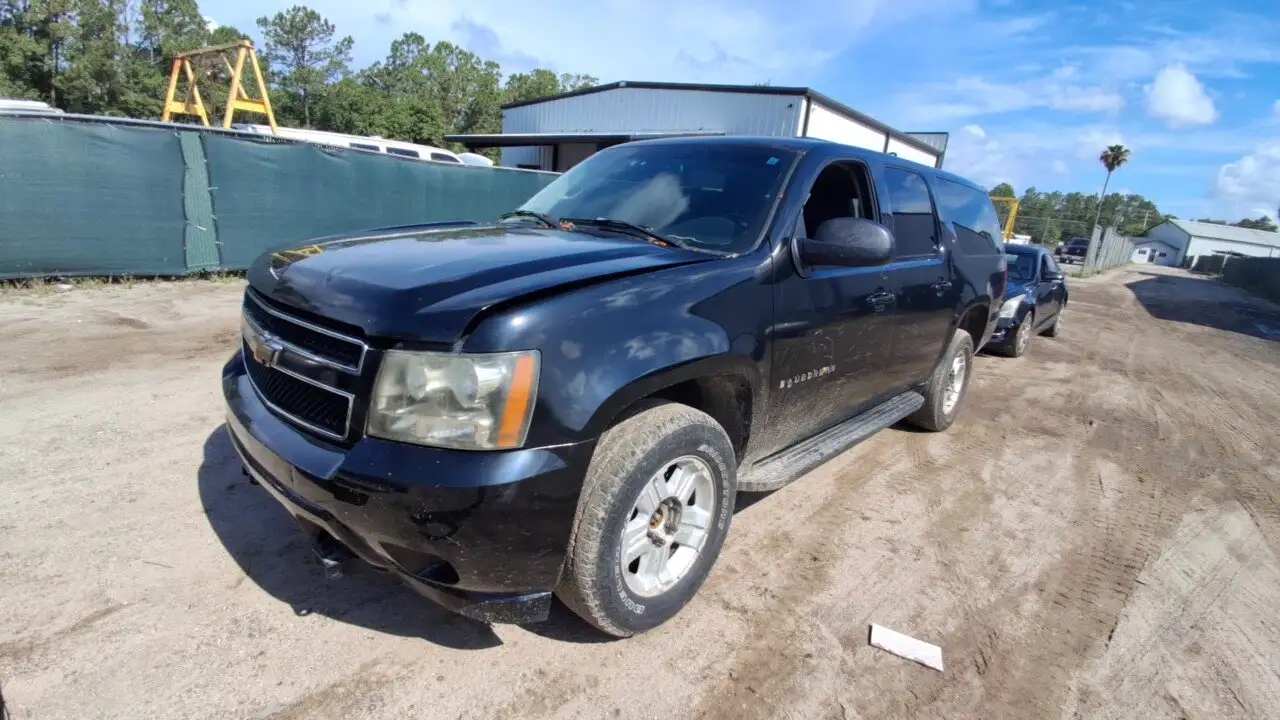 Photo of 2007 Chevrolet Suburban 1500