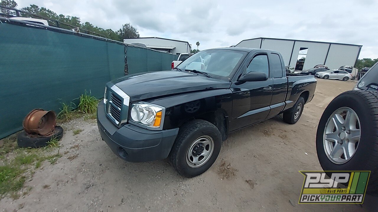 Photo of 2005 Dodge Dakota