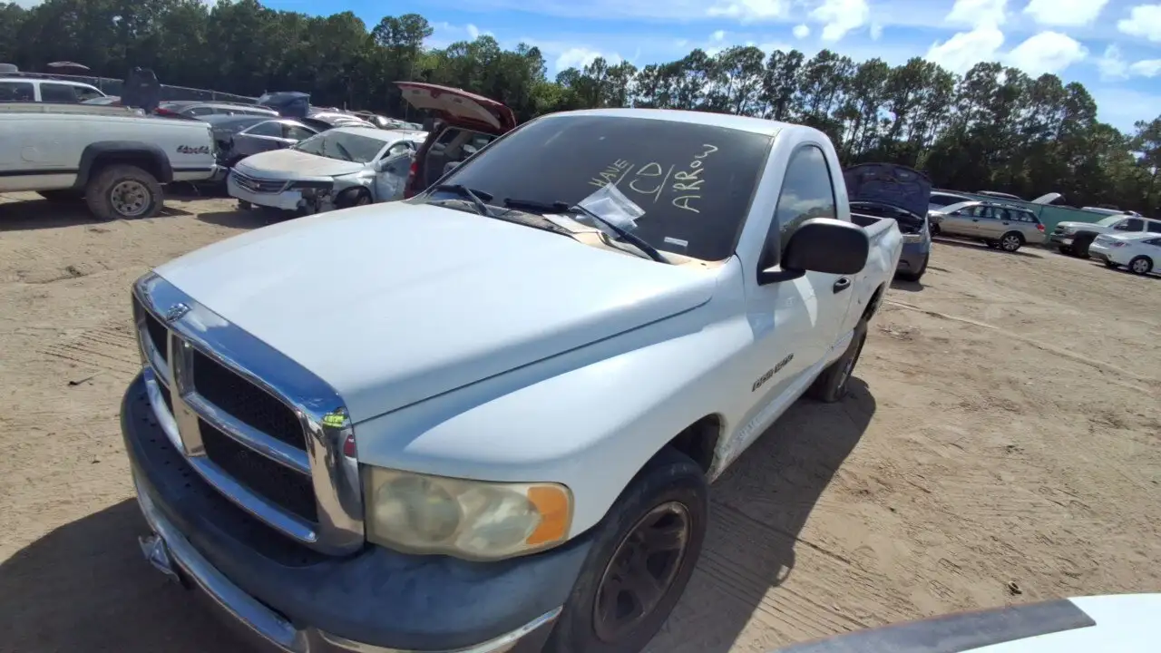 Photo of 2004 Dodge Ram 1500