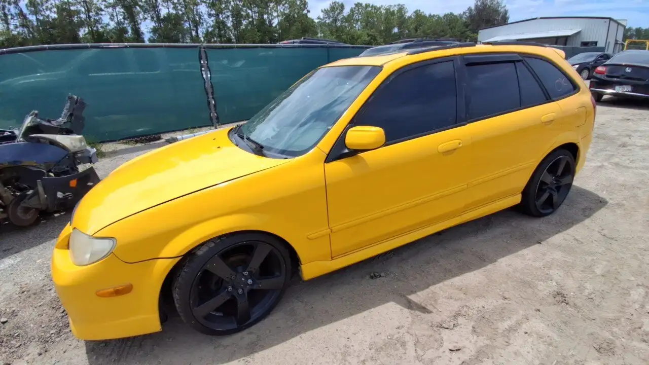 Photo of 2002 Mazda Protege5
