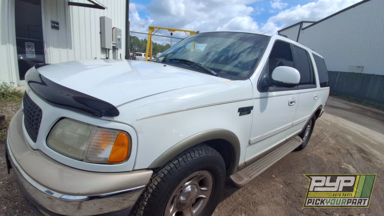 Photo of 2002 Ford Expedition