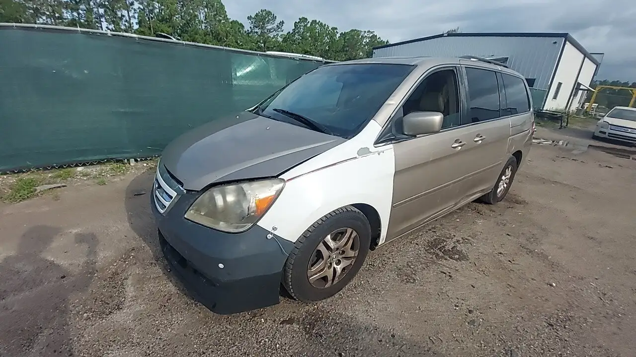 Photo of 2006 Honda Odyssey
