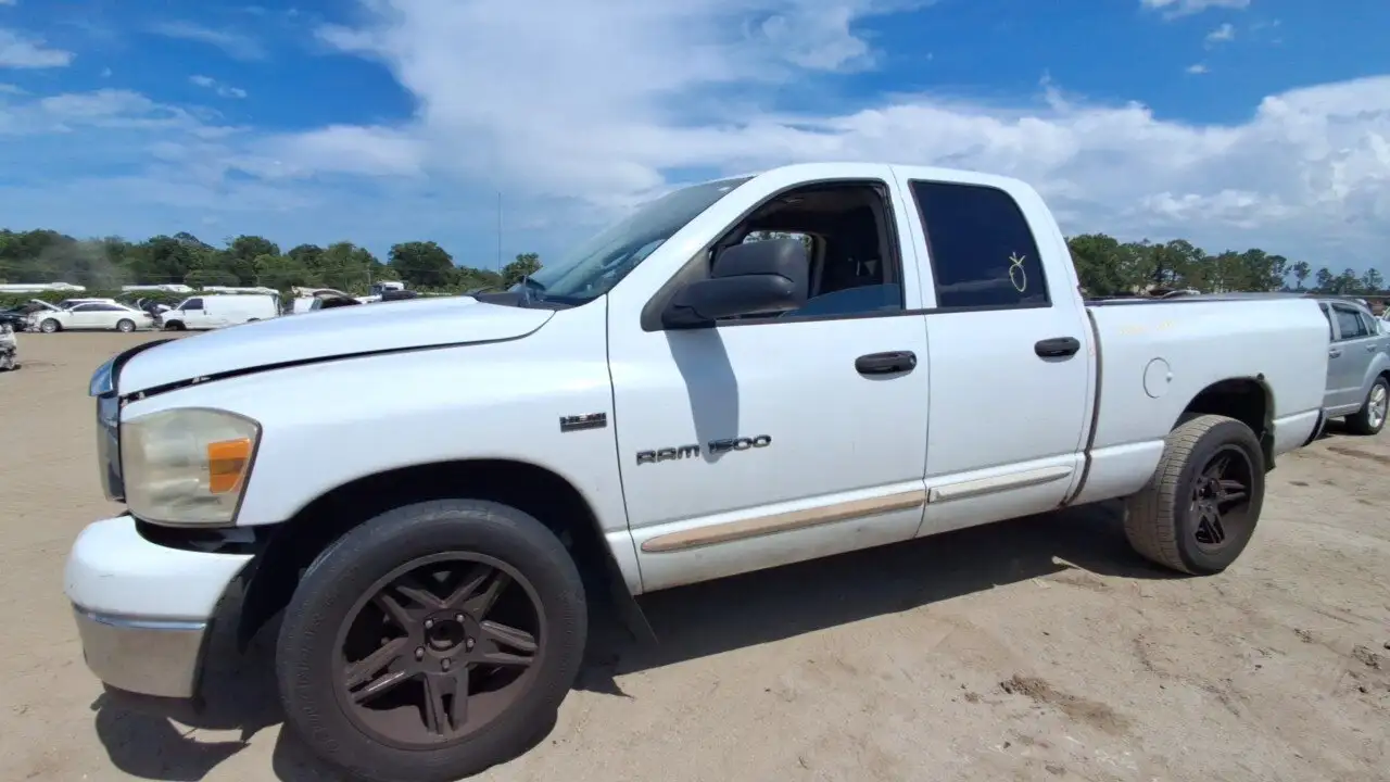 Photo of 2006 Dodge Ram 1500