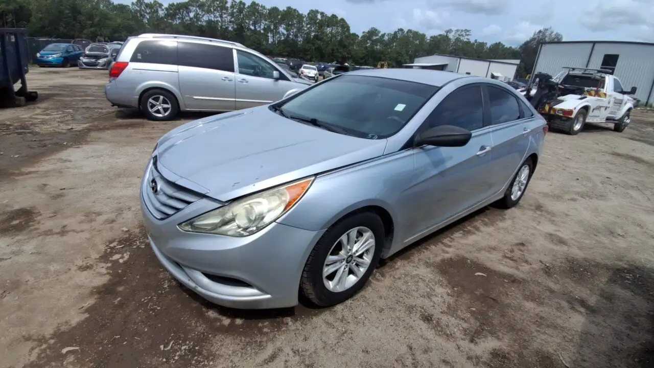 Photo of 2011 Hyundai Sonata
