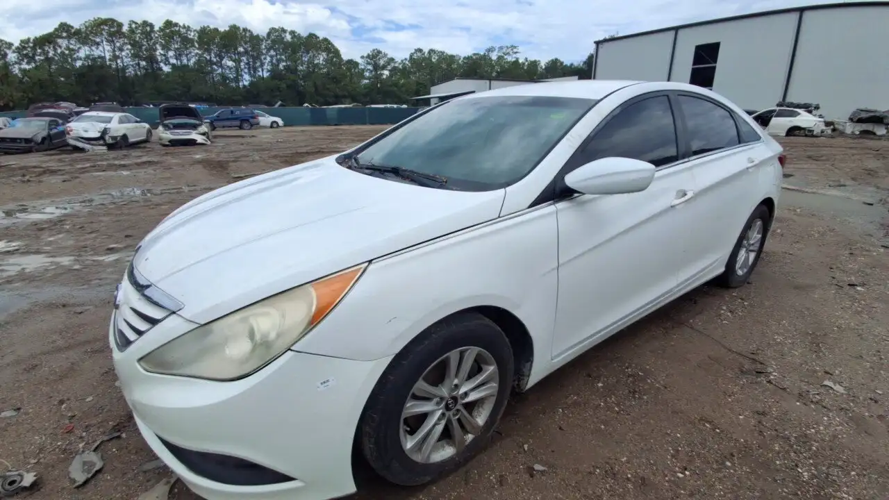 Photo of 2013 Hyundai Sonata