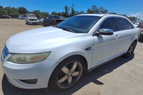 Photo of 2010 Ford Taurus