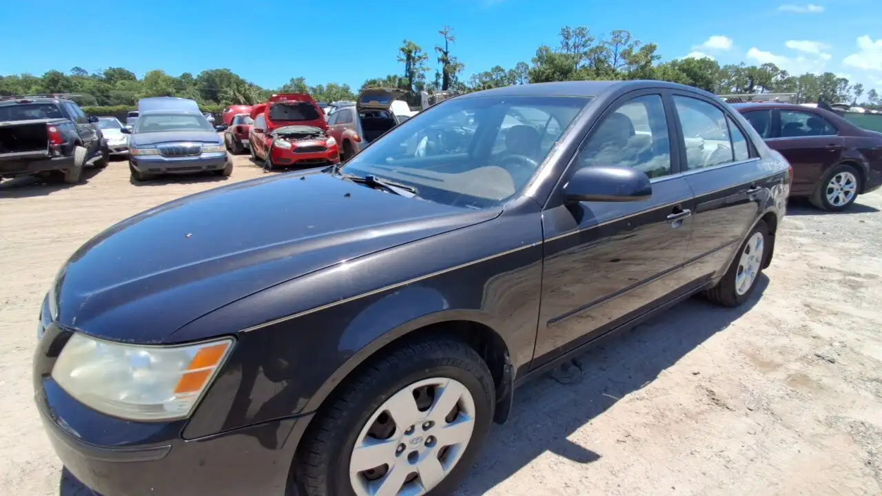 Photo of 2009 Hyundai Sonata