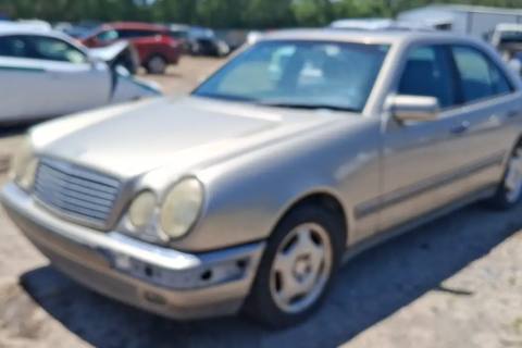 Photo of 1997 Mercedes-Benz E420