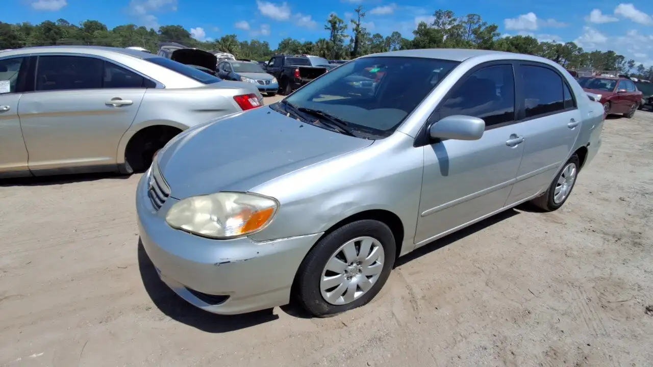 Photo of 2004 Toyota Corolla