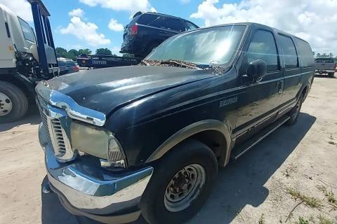 Photo of 2002 Ford Excursion