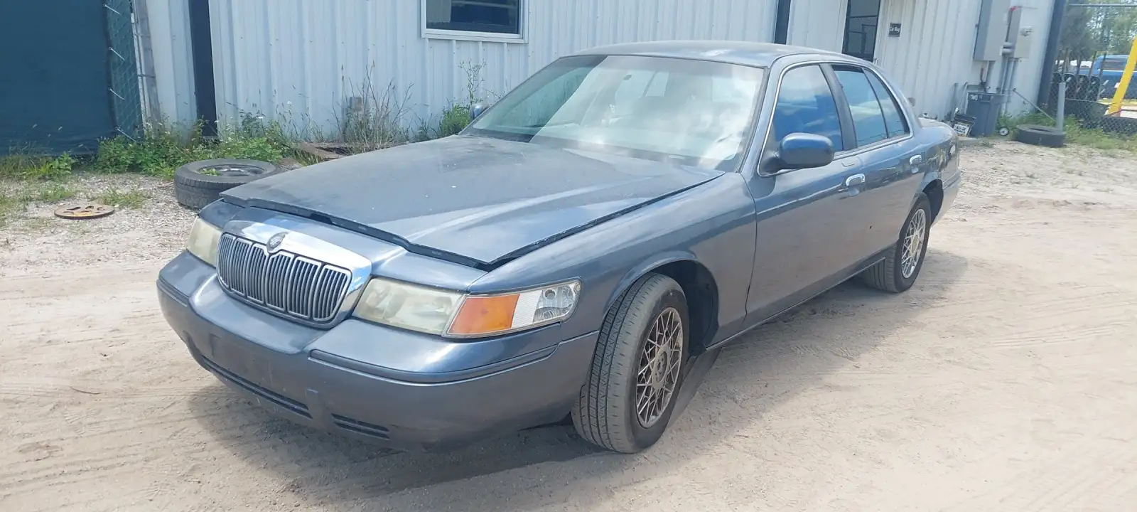 Photo of 1998 Mercury Grand Marquis