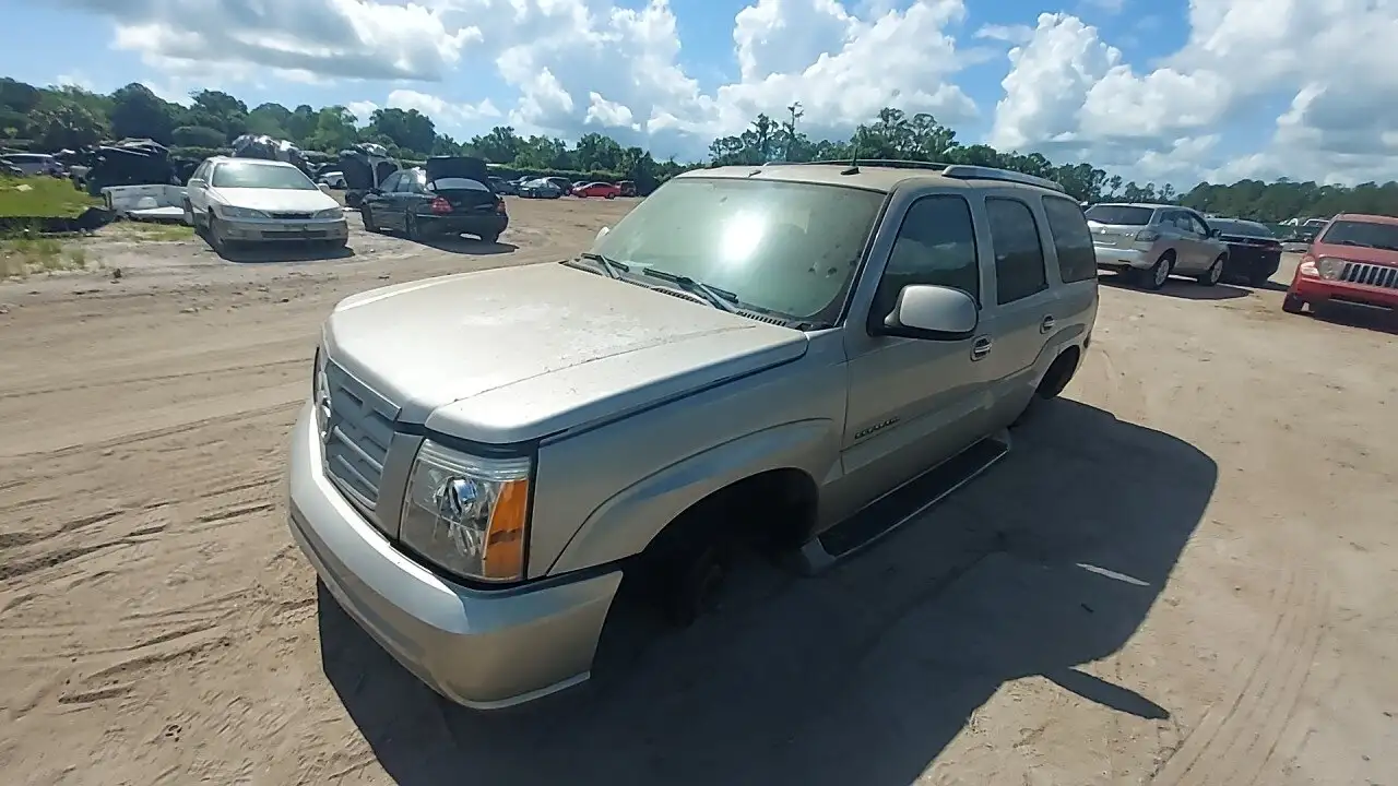 Photo of 2004 Cadillac Escalade