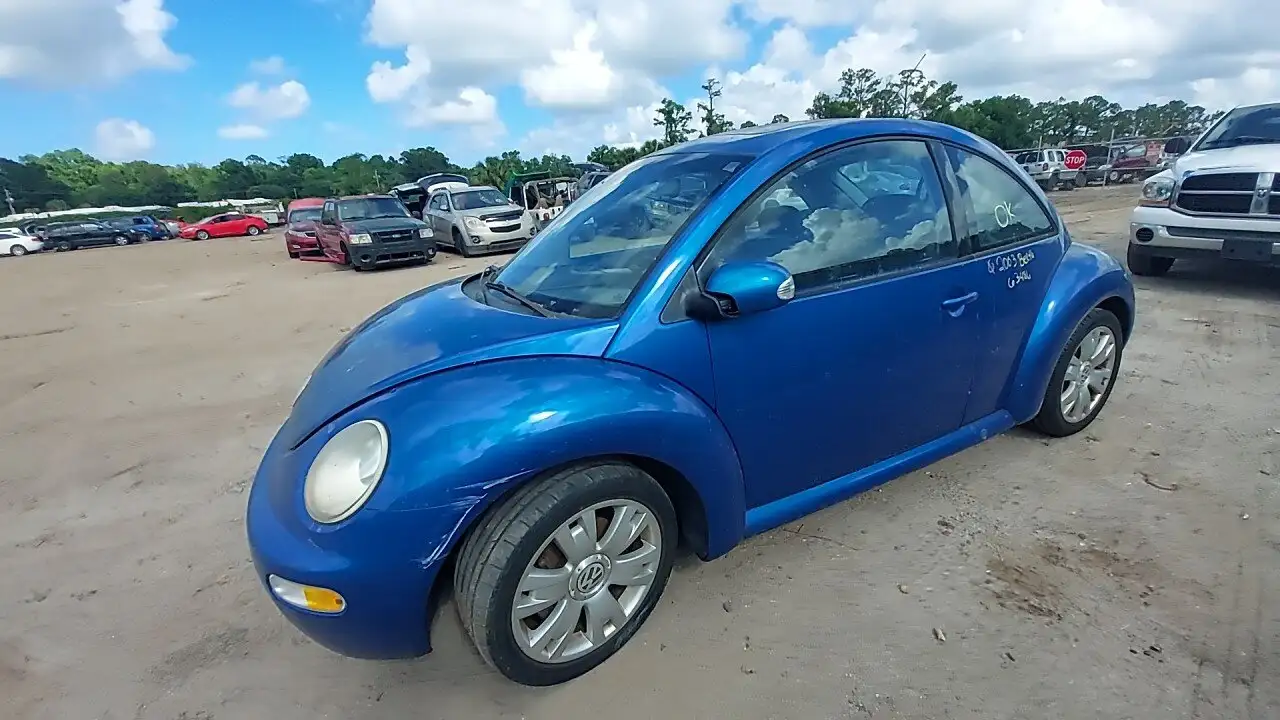 Photo of 2003 Volkswagen Beetle