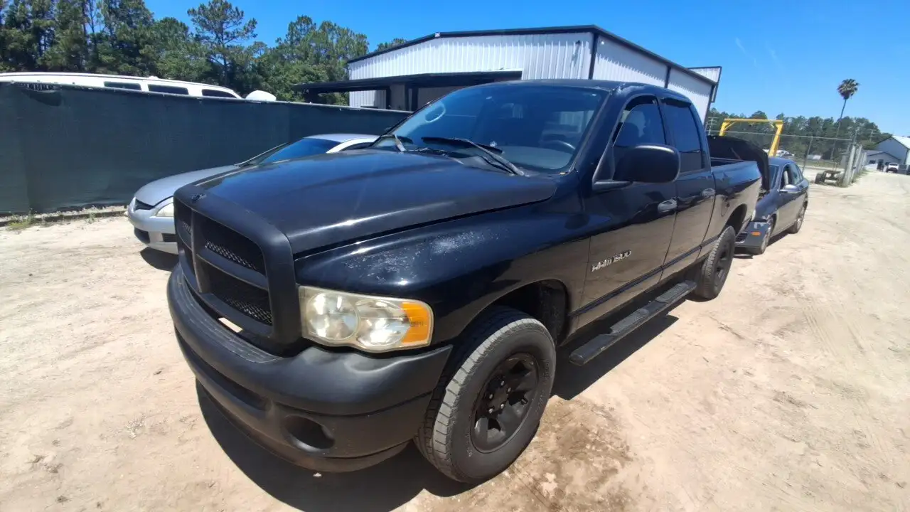 Photo of 2004 Dodge Ram 1500