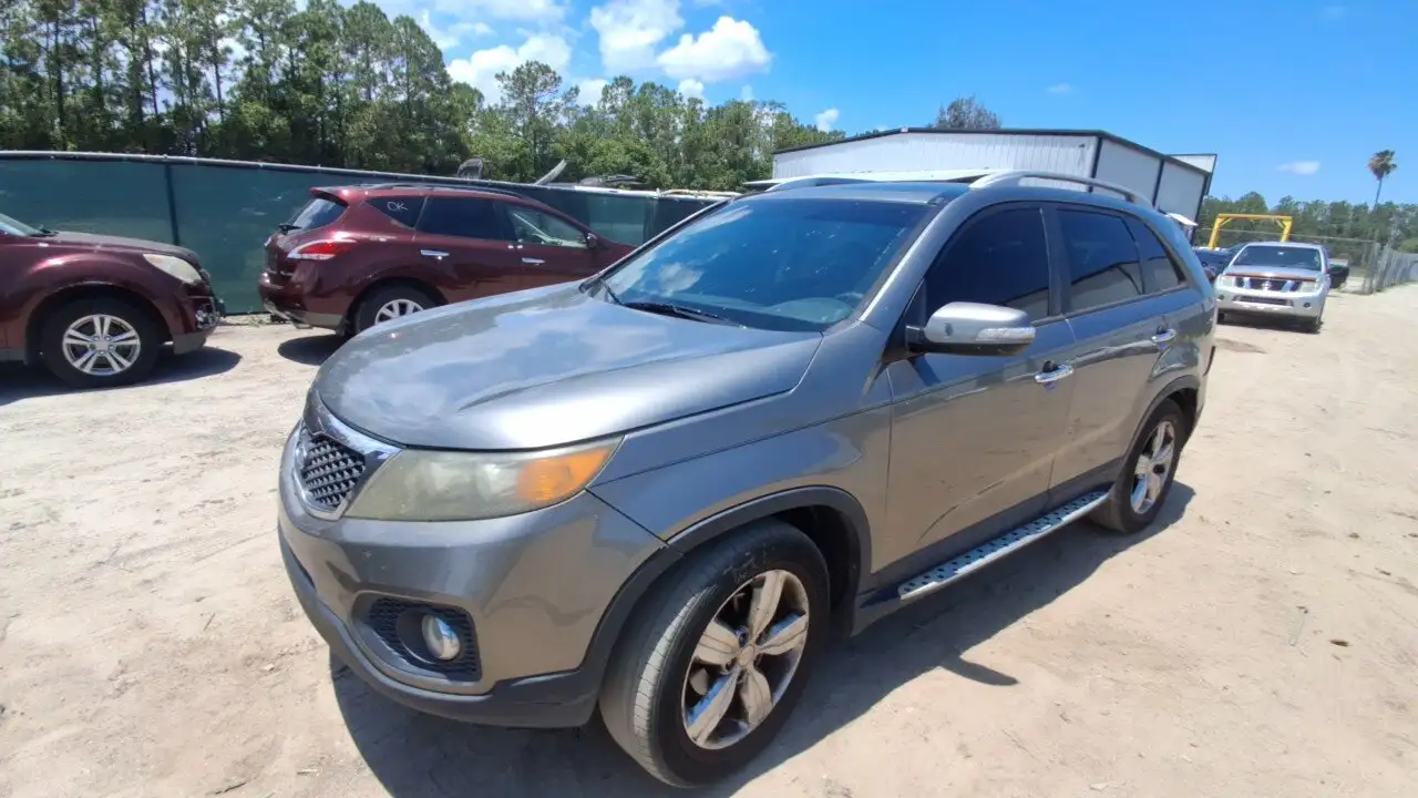 Photo of 2012 Kia Sorento