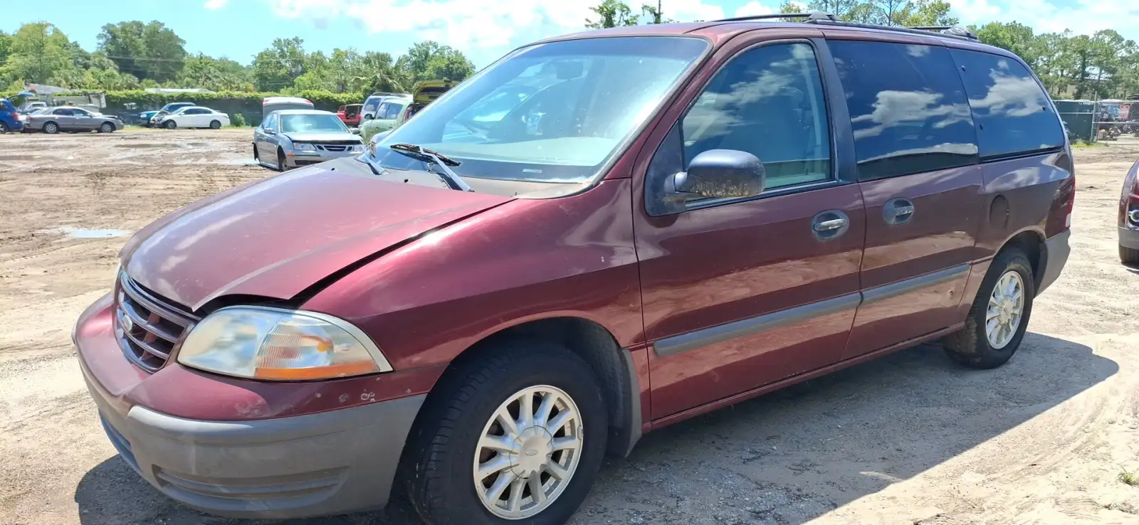 Photo of 1999 Ford Windstar
