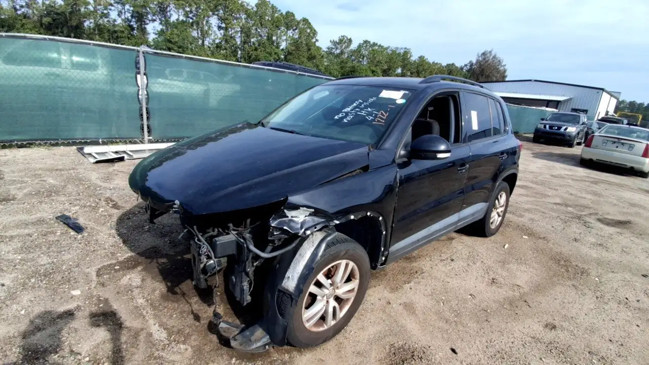 Photo of 2015 Volkswagen Tiguan