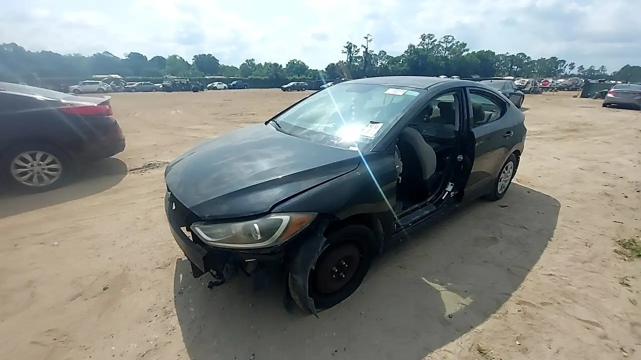 Photo of 2017 Hyundai Elantra