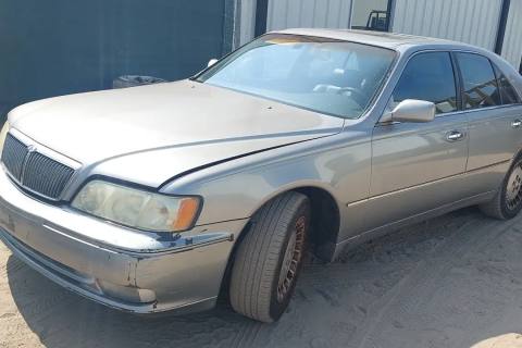 Photo of 1999 Infiniti Q45