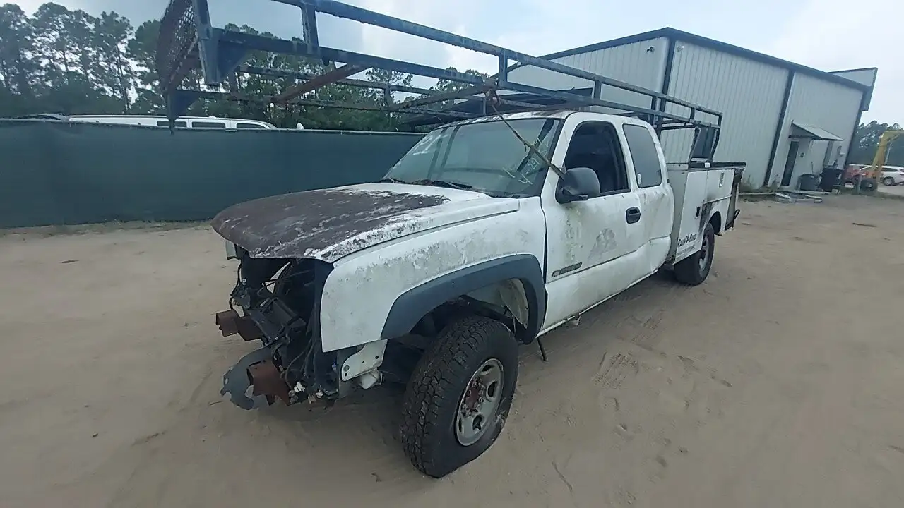 Photo of 2003 Chevrolet Silverado 2500 Hd
