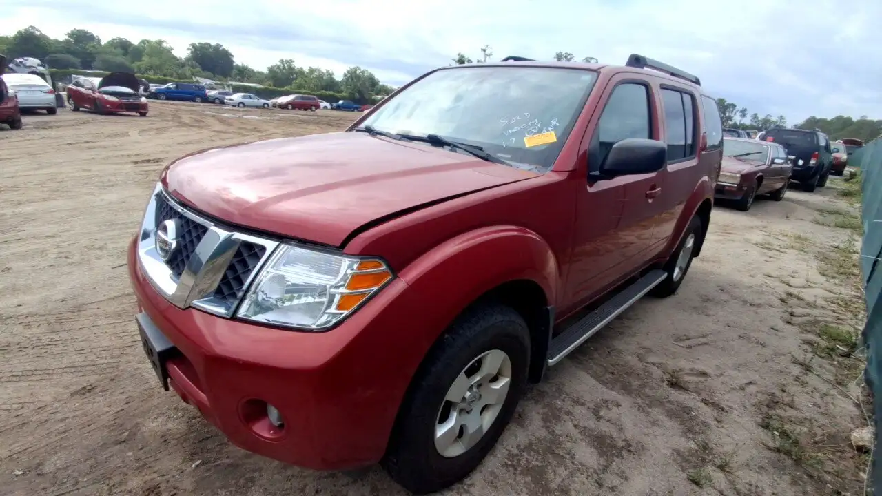 Photo of 2010 Nissan Pathfinder