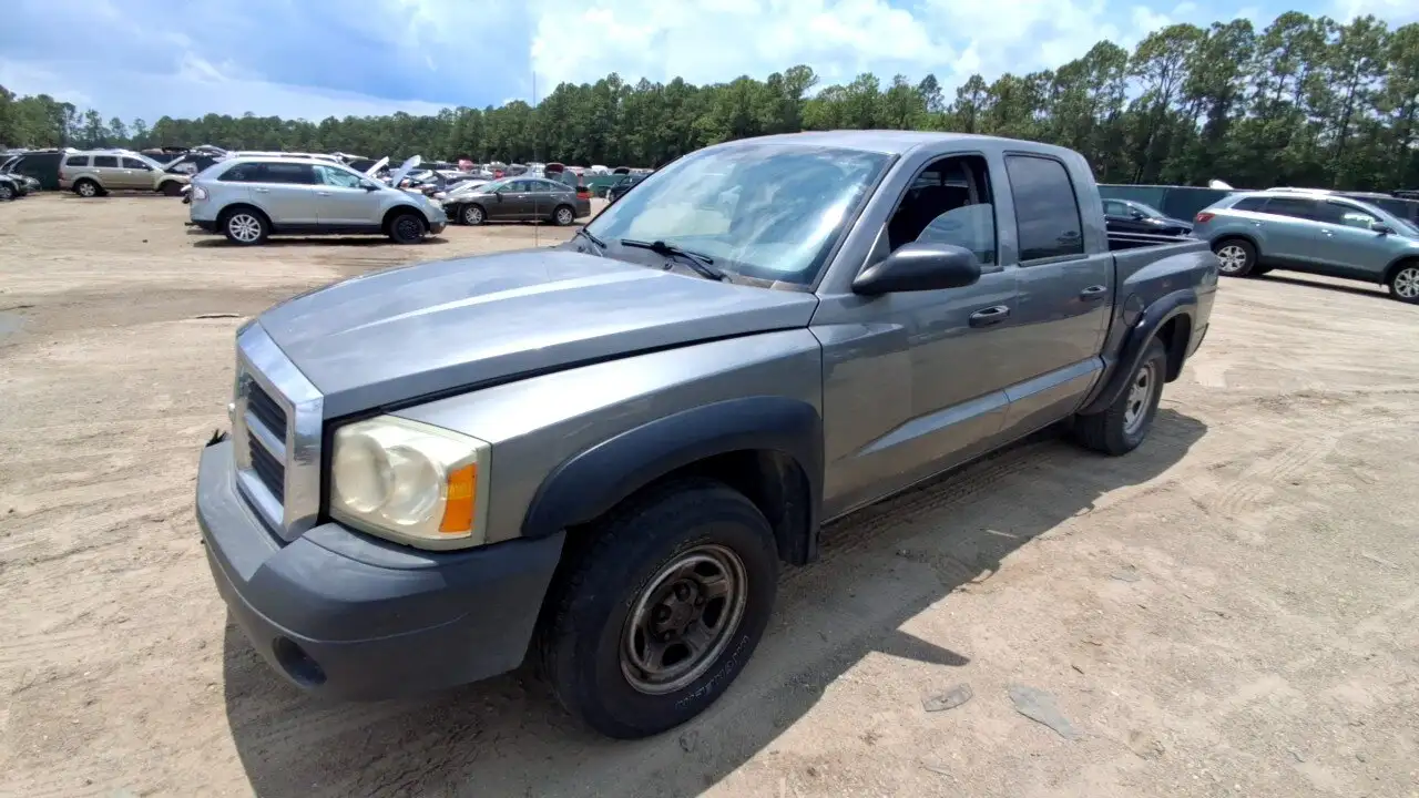 Photo of 2006 Dodge Dakota