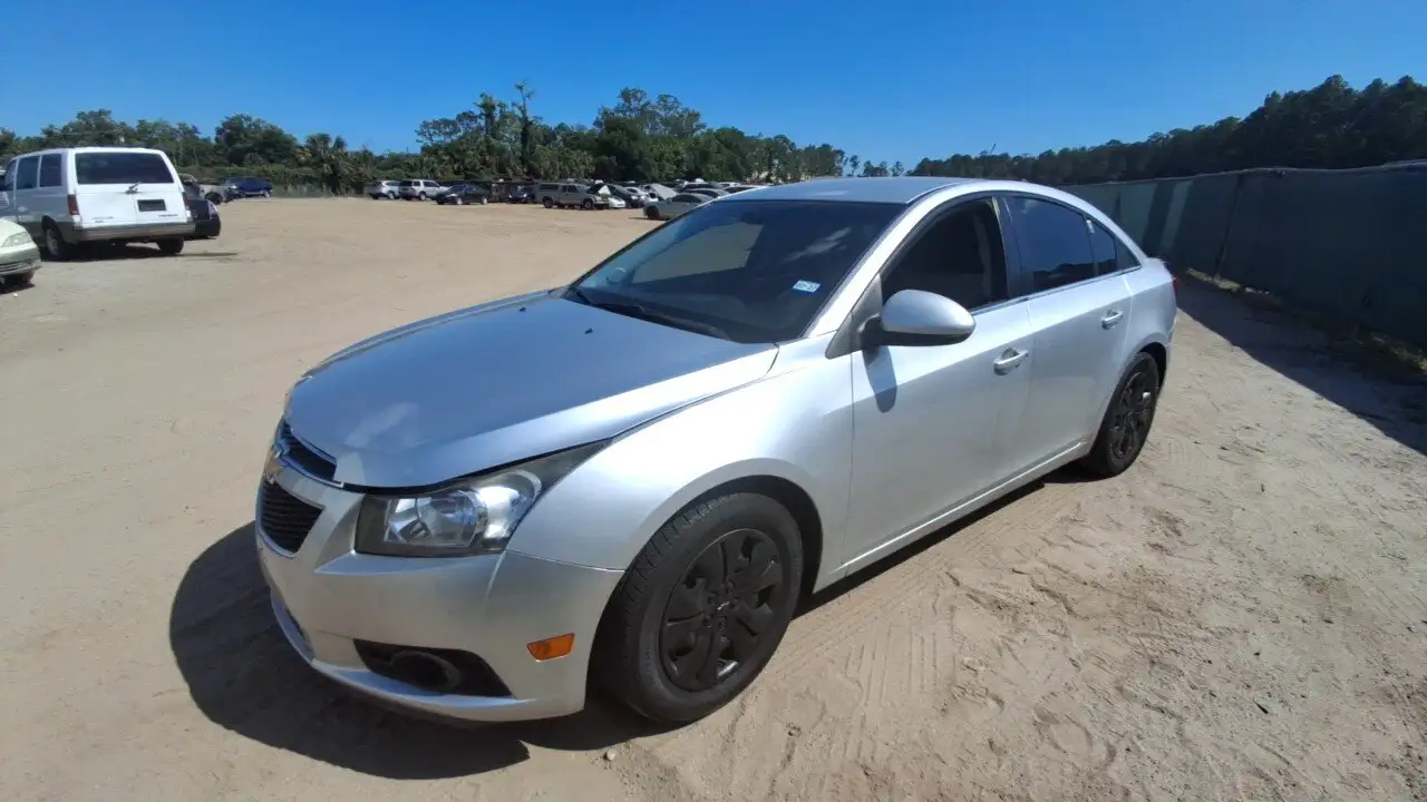 Photo of 2015 Chevrolet Cruze
