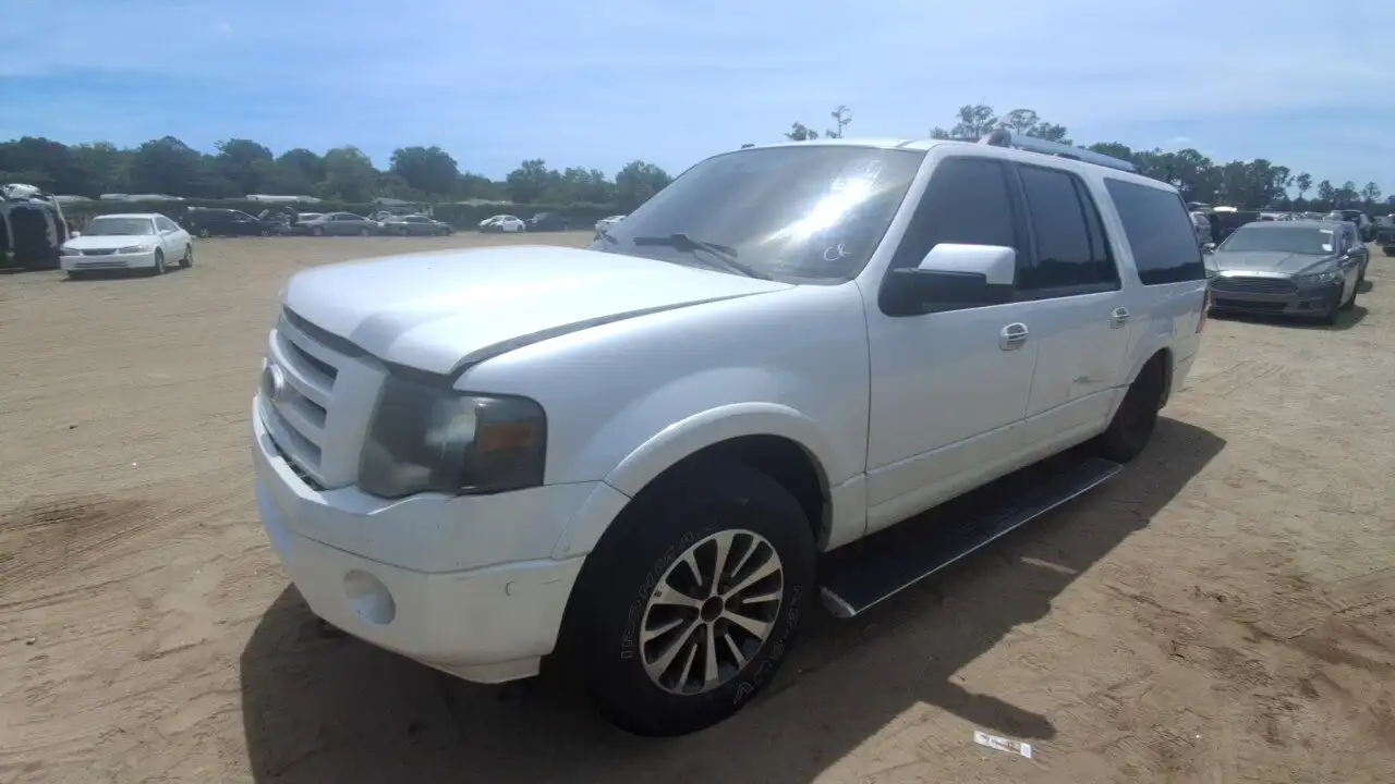 Photo of 2010 Ford Expedition