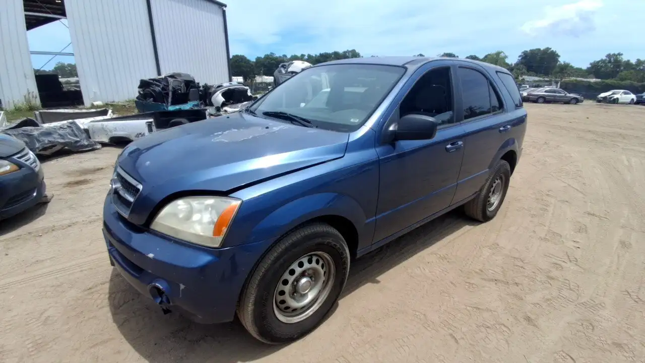 Photo of 2004 Kia Sorento