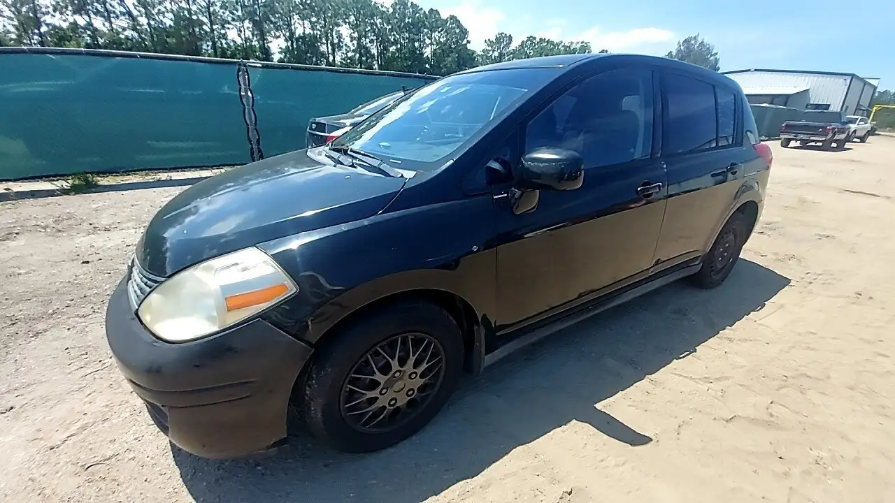 Photo of 2008 Nissan Versa