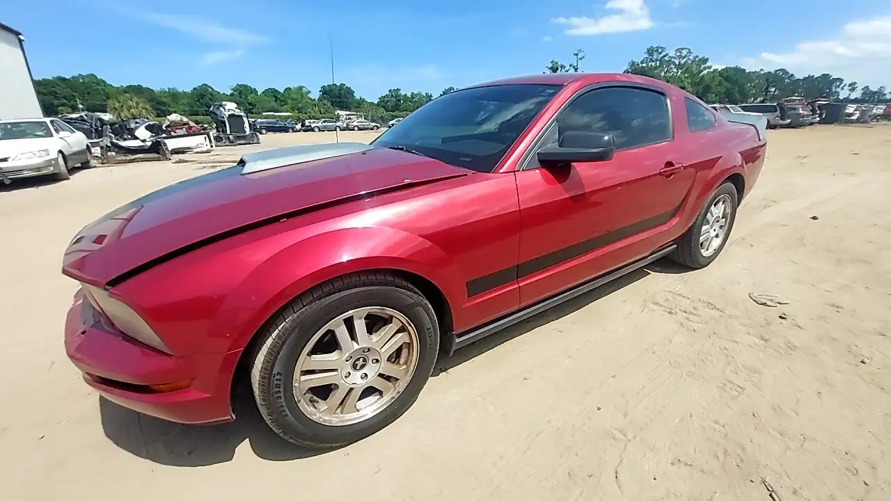 Photo of 2007 Ford Mustang