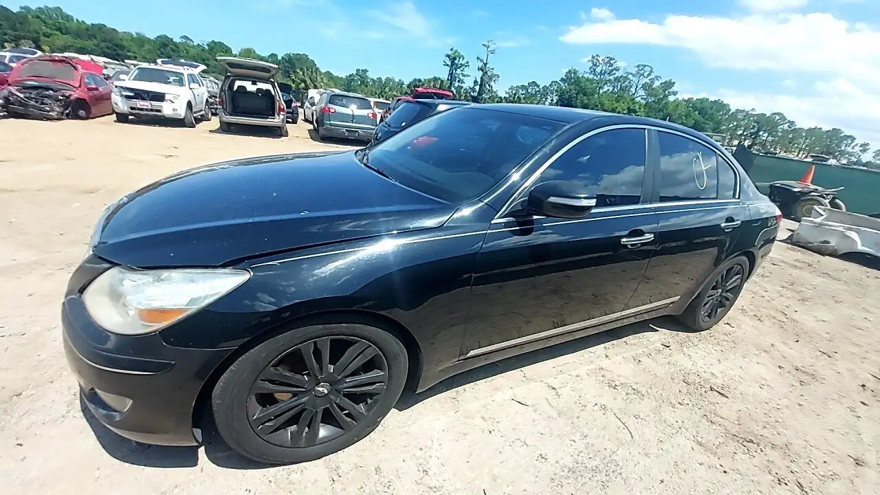 Photo of 2009 Hyundai Genesis