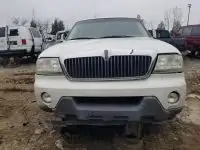 Photo of 2003 Lincoln Aviator