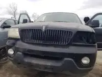 Photo of 2005 Lincoln Aviator