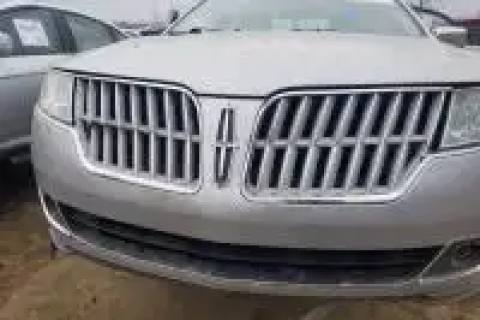 Photo of 2010 Lincoln Mkz