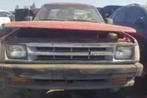 Photo of 1990 Mazda B Series