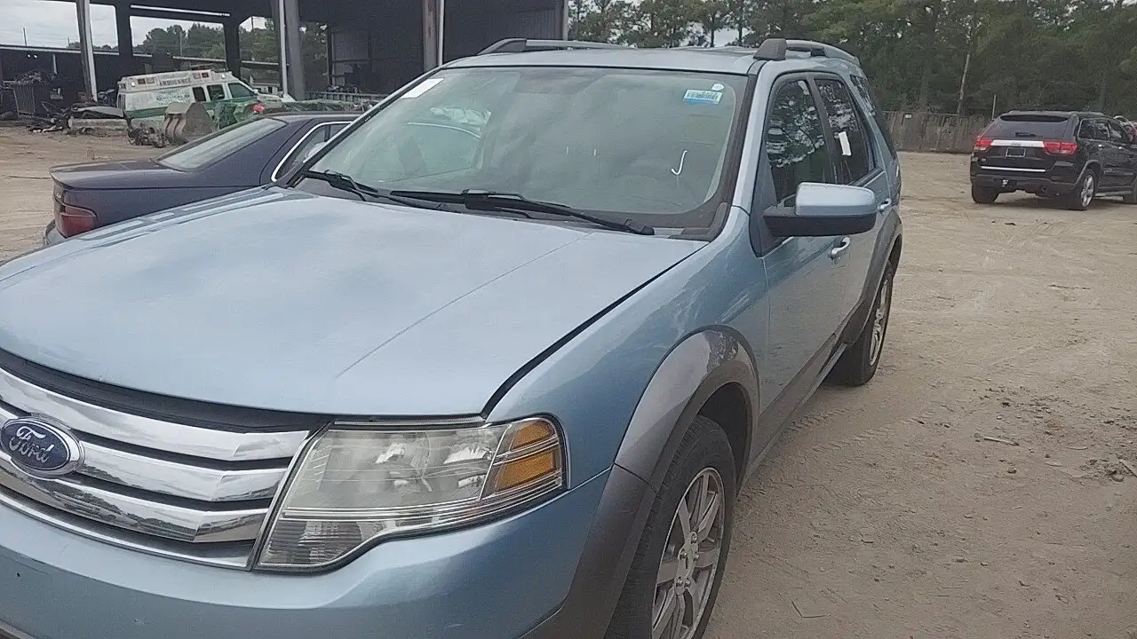 Photo of 2008 Ford Taurus X