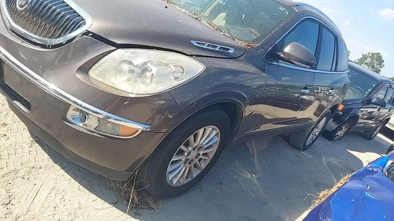 Photo of 2010 Buick Enclave