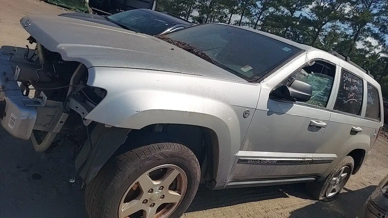 Photo of 2006 Jeep Grand Cherokee